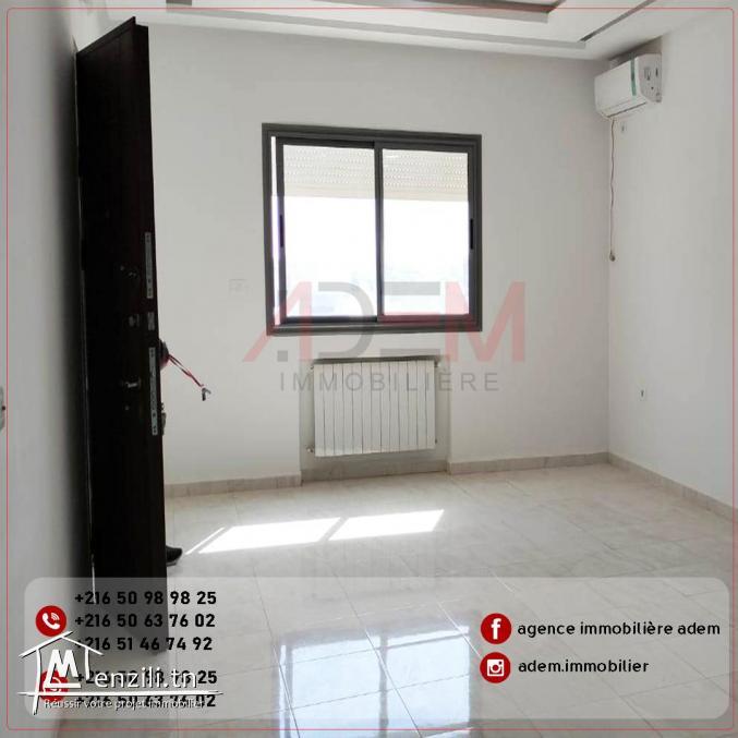 Spacieux appartement S3 à sahloul4