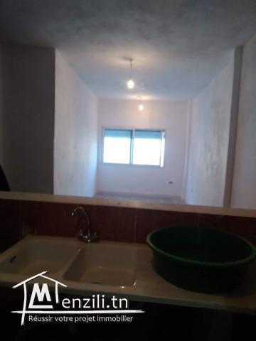 Maison a vendre 3 étages séparés à el Mnihla