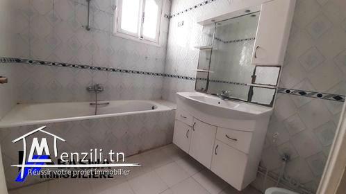 Une villa à vendre située à Sahloul