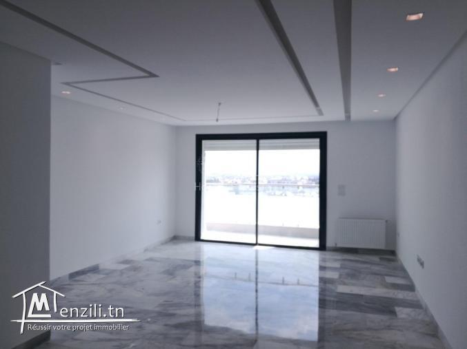 A vendre appartement S+3 à Cité la Caserne