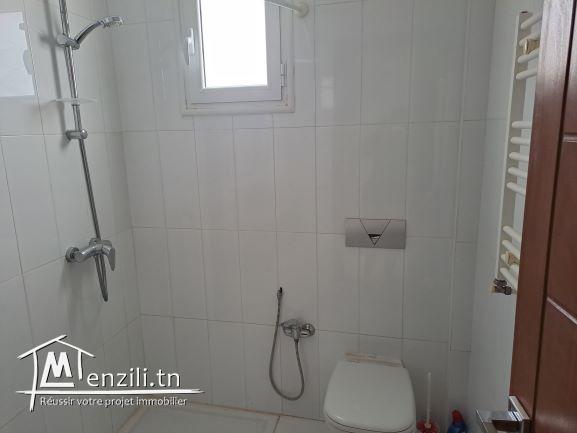 Bel Appartement Neuf, Calme et Haut Standing à 500 m de la plage à Mrezga