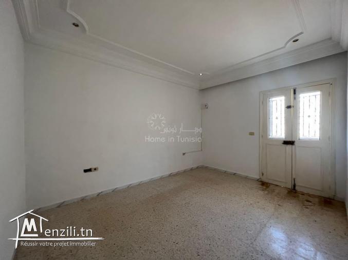 Villa à vendre à Cité Riadh