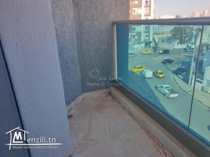 Location bureau S+2 à Cité Jaouhara