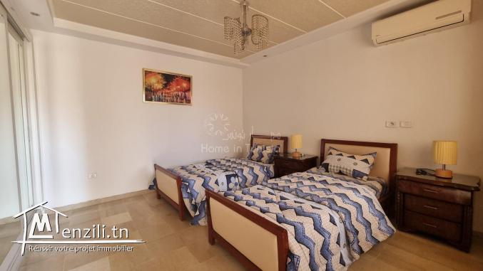 A louer S+2 meublé à la Corniche