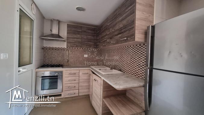 A louer S+2 meublé à la Corniche