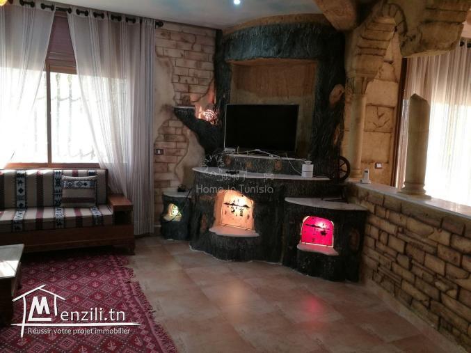 A louer une belle villa S+3 sur la route touristique Monastir