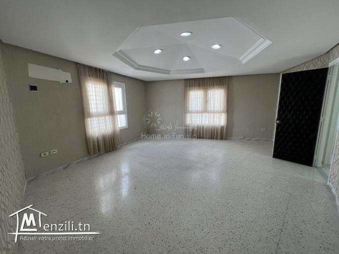 Location bureau au centre ville Sousse