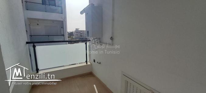 Location appartement S+2 neuf à Sahloul