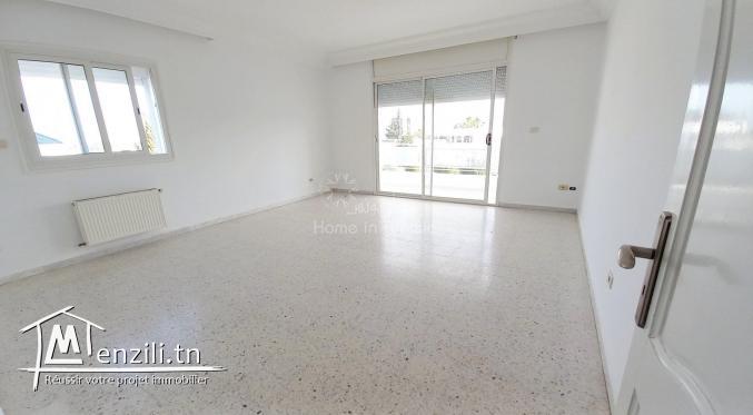 Spacieux appartement S+3 à louer à kantaoui
