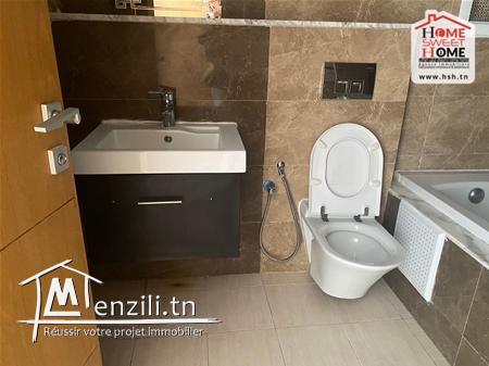 Bureau Stella à Louer aux Berges du Lac 2