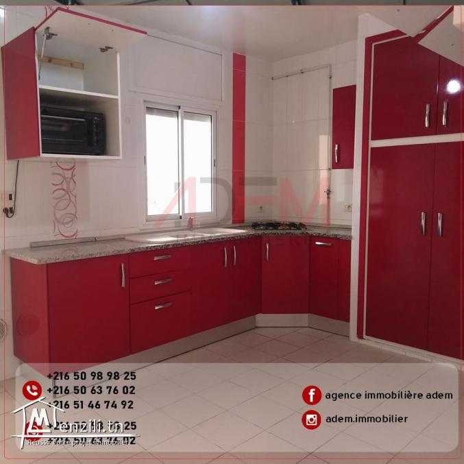 Bel appartement S2 de haut standing à Khzema EST