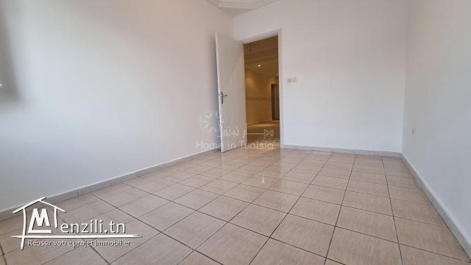 A louer appartement S2 non meublé à Sahloul