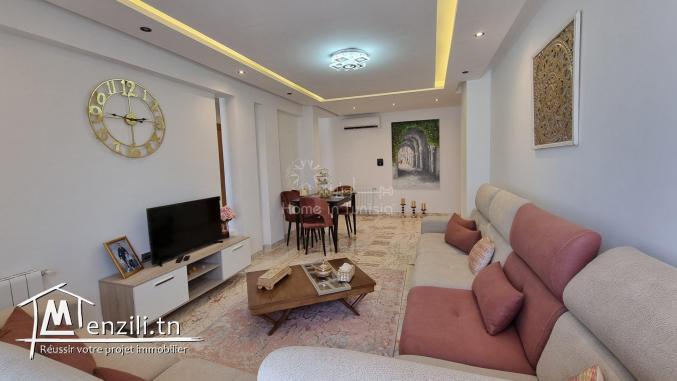 A vendre superbe S+2 de standing à Khezama