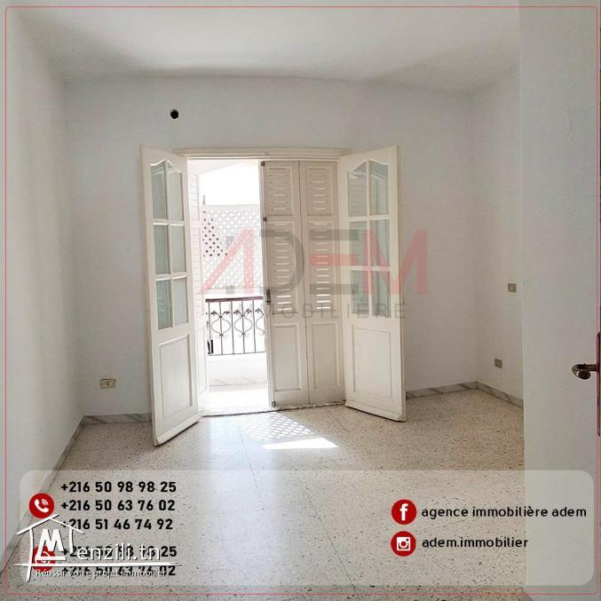 Spacieux étage de villa S3 à Khzema EST