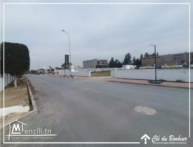 terrain à rue du parc la soukra