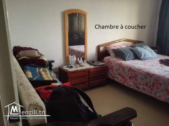 à vendre appartement S+2 à cité ettahrir