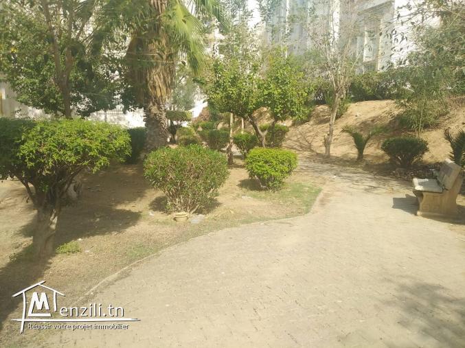 à vendre appartement S+2 à cité ettahrir