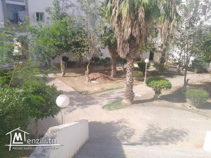 à vendre appartement S+2 à cité ettahrir