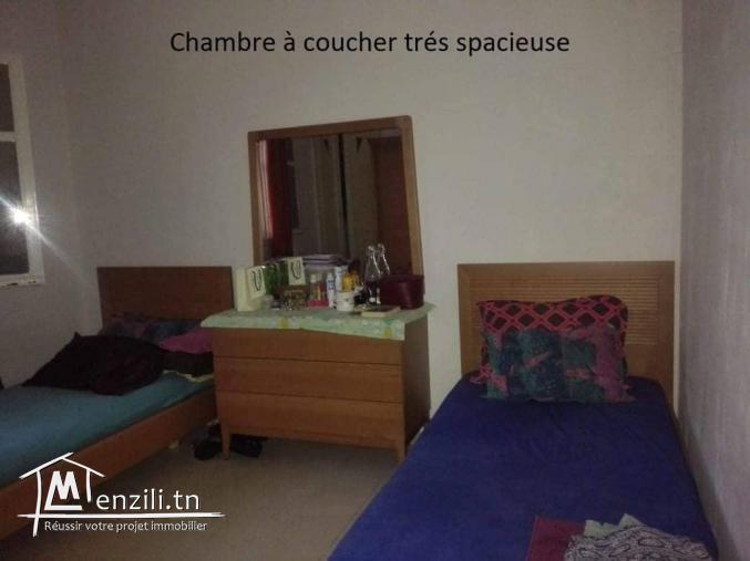 à vendre appartement S+2 à cité ettahrir