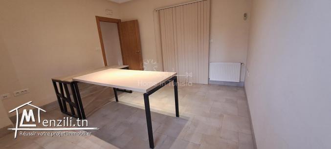 A louer spacieux appartement à usage bureautique