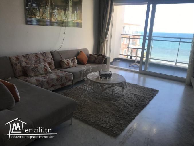 A vendre sublime duplexe S4 front mer