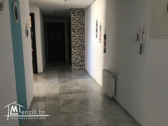 A vendre sublime duplexe S4 front mer