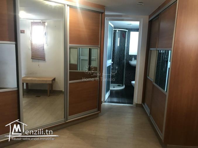 A vendre sublime duplexe S4 front mer