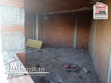 Local Aline à Louer à Bhar Lazreg