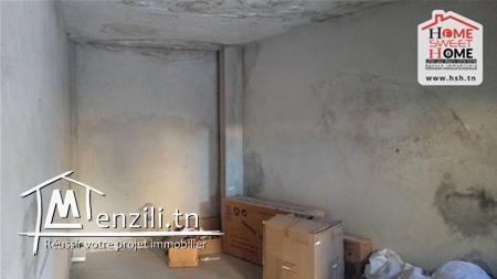 Local Aline à Louer à Bhar Lazreg