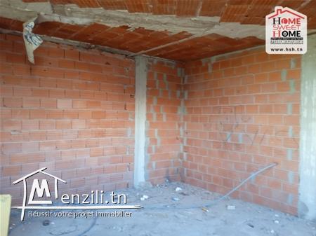 Local Aline à Louer à Bhar Lazreg