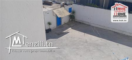 Usine Giovanna à Louer à Bhar Lazreg