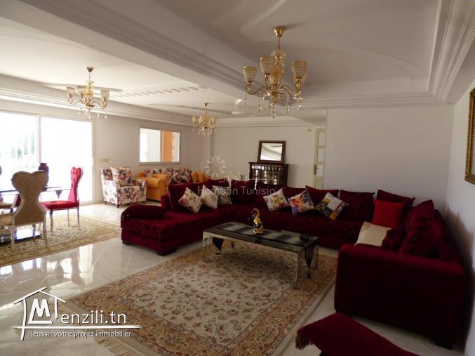 A vendre spacieuse villa à Akouda