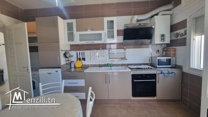 Location étage de villa à Sahloul