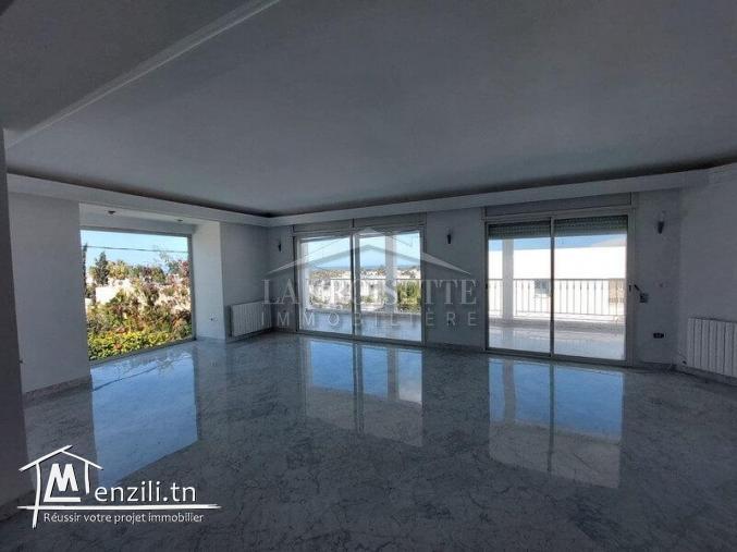 Villa S4 avec piscine à Gammarth MVL1328