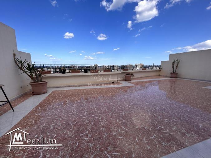 A vendre magnifique penthouse S+2 à Khezama