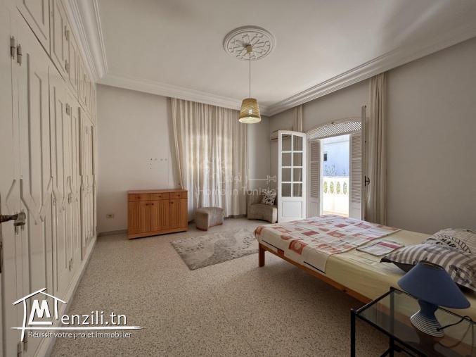 A louer beau étage de villa S+2 à El Kantaoui