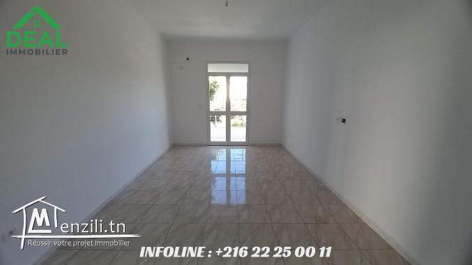 un joli APPARTEMENT S+3