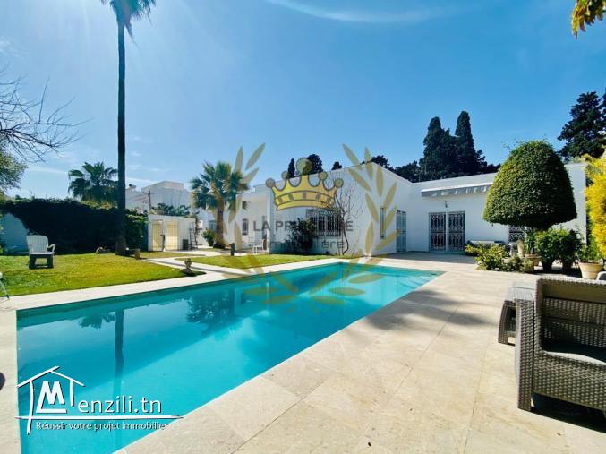Location - Villa S+3 avec piscine à Carthage
