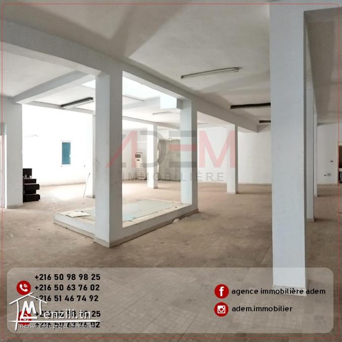 Local de 320m² bien situé à Hamem Sousse