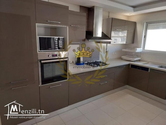 Location - Duplex S+5 avec jardin à cité elkhalil