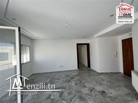 Appart Ivan à Louer aux Jardins de l'Aouina