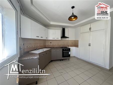 Appart Ivan à Louer aux Jardins de l'Aouina