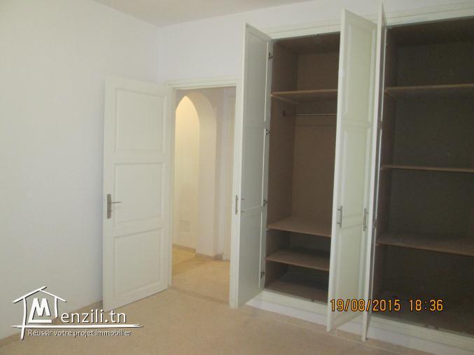 Etage d'un duplex à louer