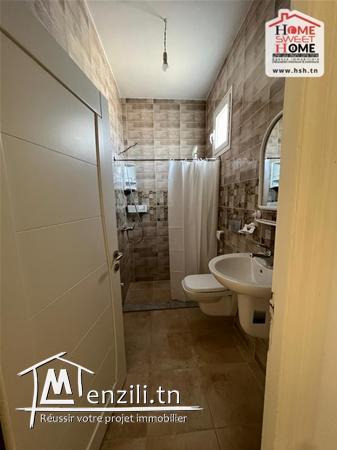 Etage de Villa Alberto à Louer à L'Aouina