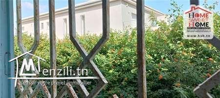 Immeuble Borgo à Vendre à La Soukra