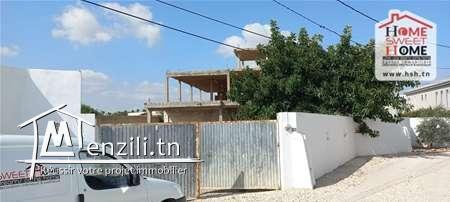Immeuble Borgo à Vendre à La Soukra