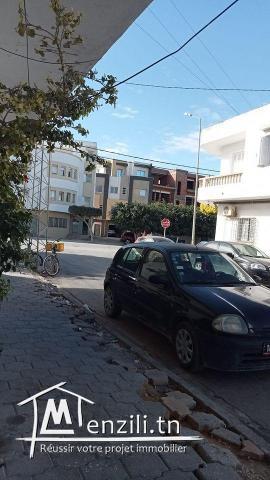 للبيع 2 قاراجات في وسط لبلاد دار علوش