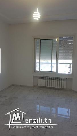 Appartement à vendre à Ennaser 2