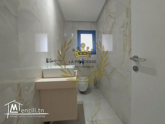 Location - Appartement S+2 avec une belle vue sur la forêt de Gammarth