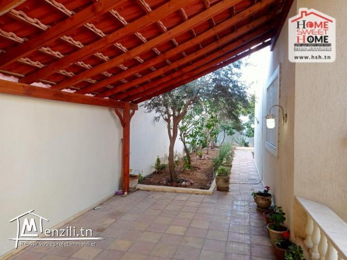 Villa Taym à Vendre à Bir Kassaa